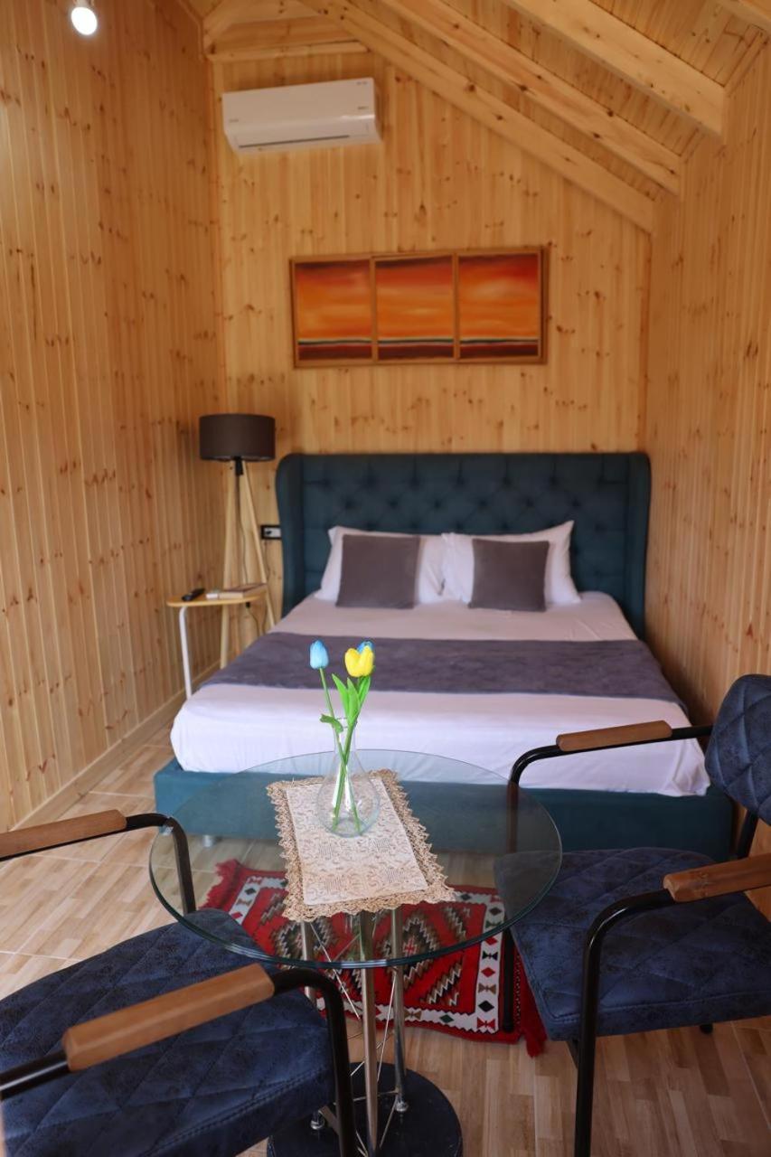 Wood House * Berat